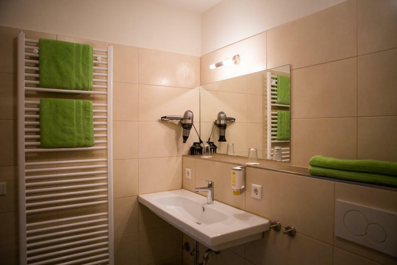 Pension Raupennest Bautzen Bagian luar foto